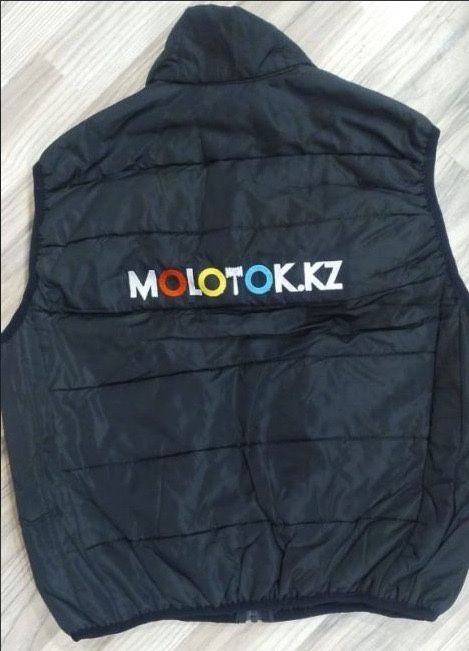 Жилетка Molotok.kz