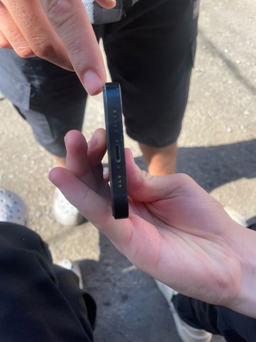 Iphone 13,бары нормально ыстеп тур