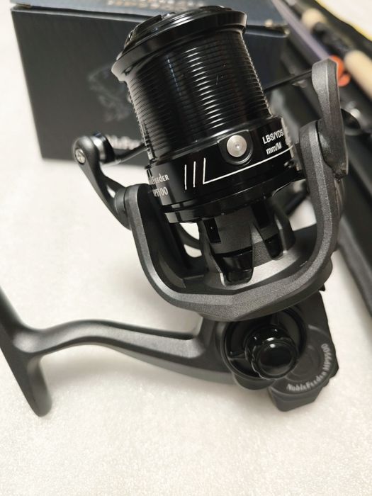 SET 2 Lansete PROFL X POWER FEEDER 3.90m + 2 Mulinete FL Noble HP5500