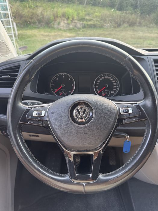 VW T6  2.0TDI 2018 9-местен