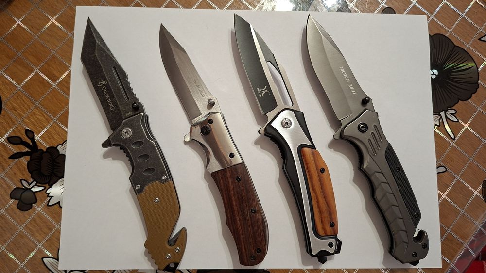 Briceag / Cuțit pliabil drumeție, pescuit, vânătoare, modele diverse