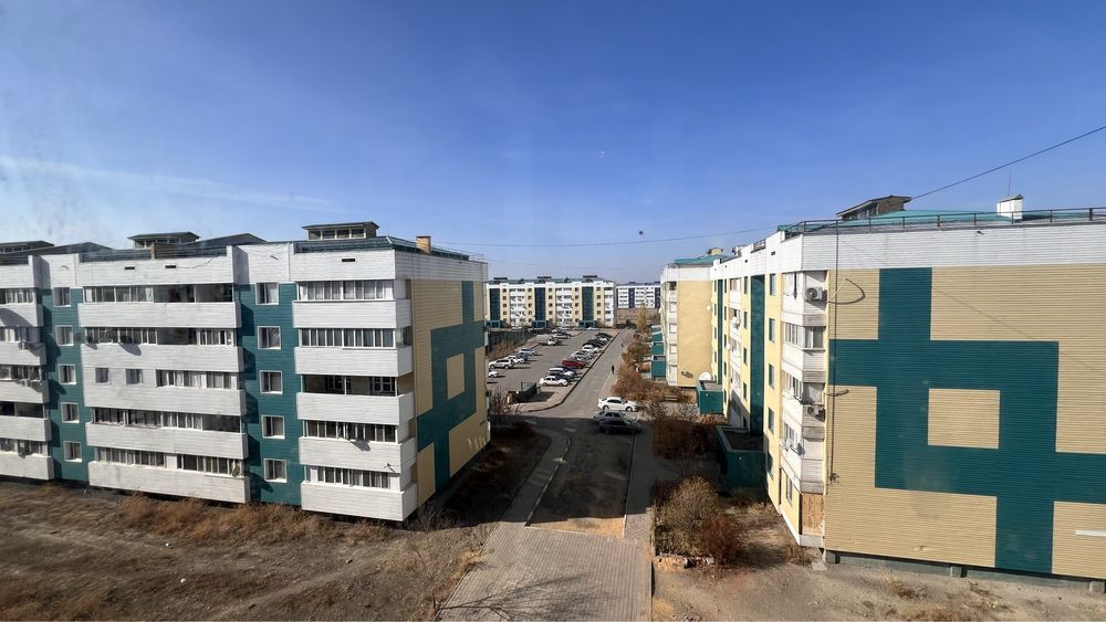 Продается 2х комн квартира по адресу Абая 15/2 на 5 этаже , не угловая