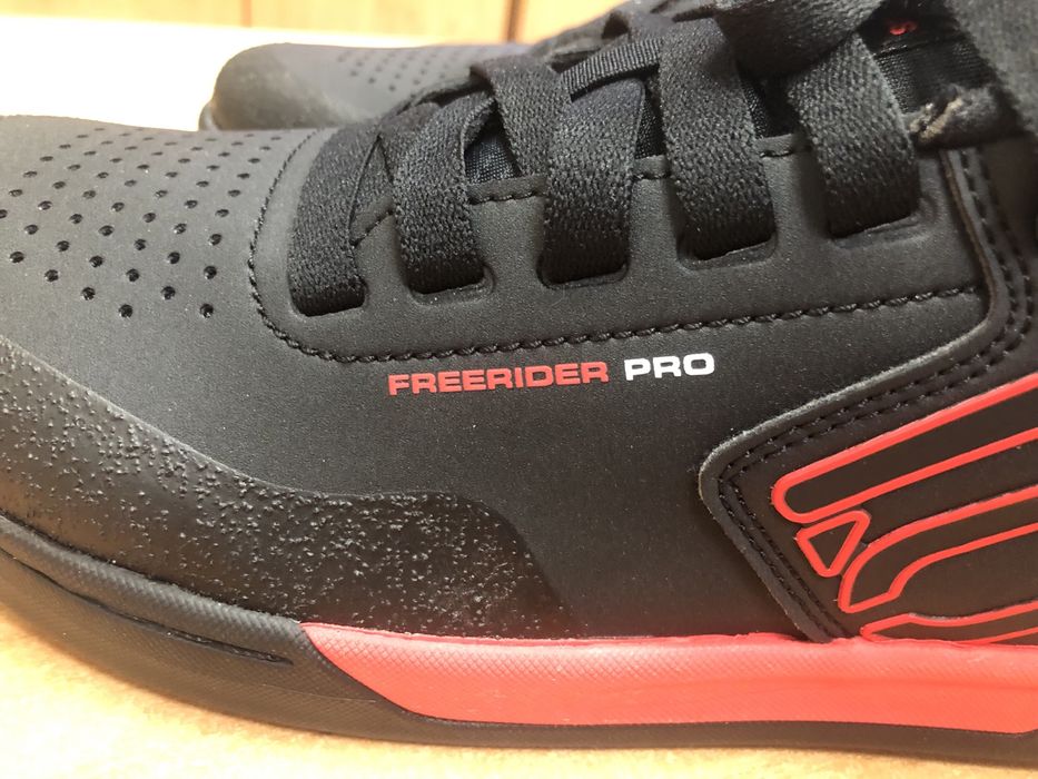 Вело екипировка Fox IXS Five Ten Crankbrothers