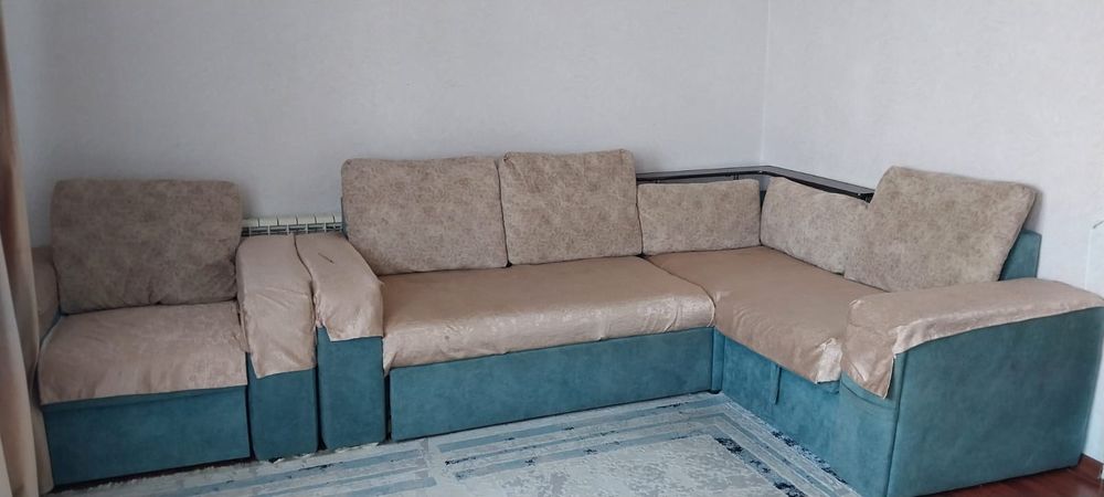 Продам диван большой