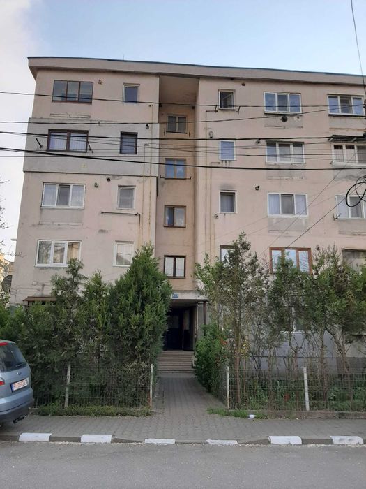 Garsoniera de vanzare in Plopeni