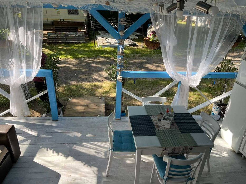 Каравана с навес