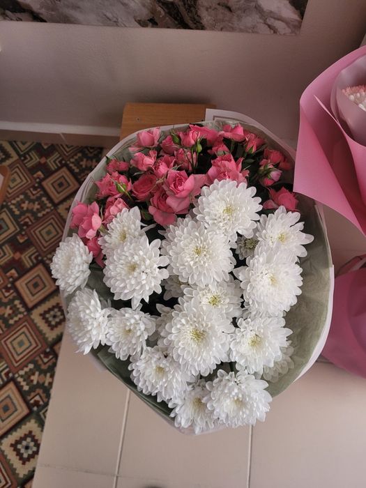 Продам букеты недорого