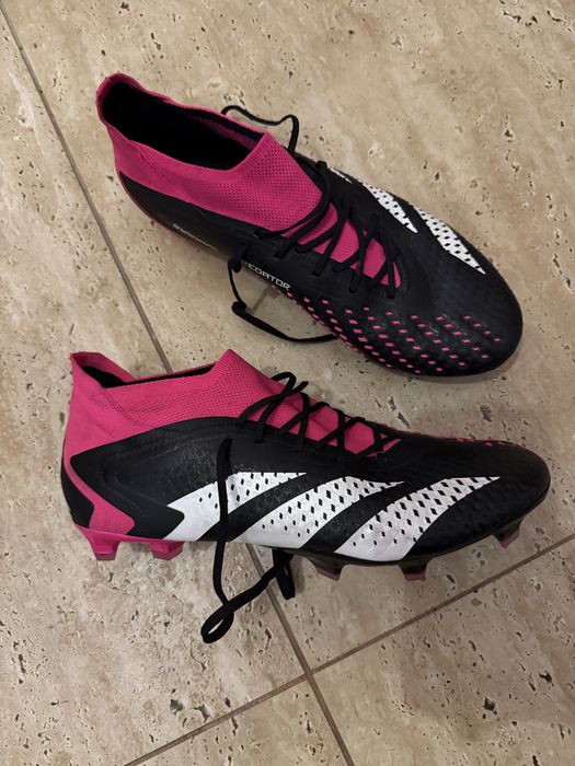 Ghete de fotbal adidas predator elite