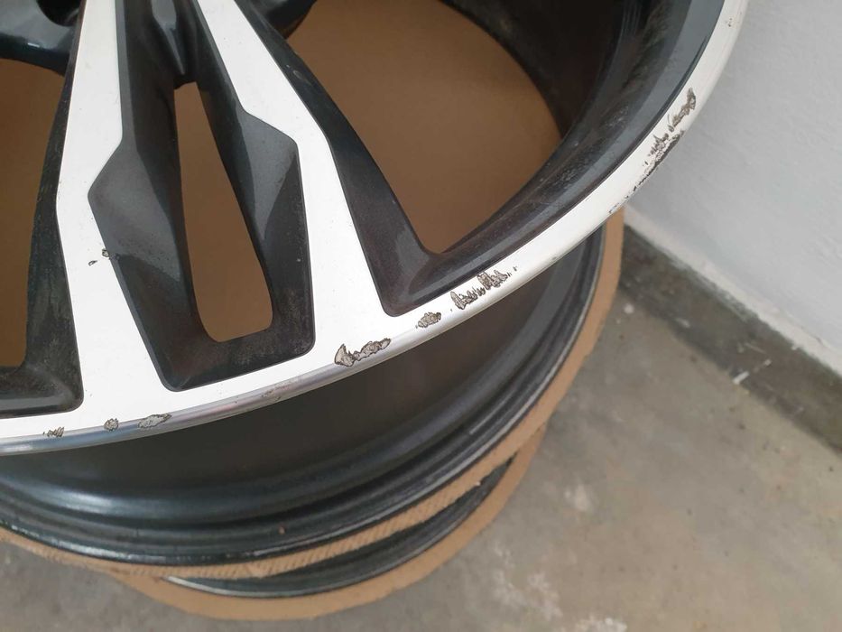 Оригинални ДЖАНТИ - BMW - 19 цола/инча