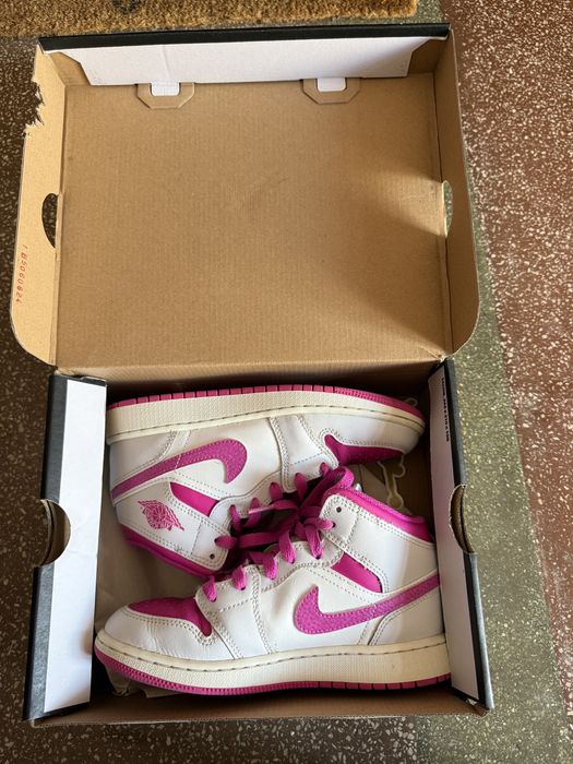 AIR Jordan 1 MID marimea 35,5