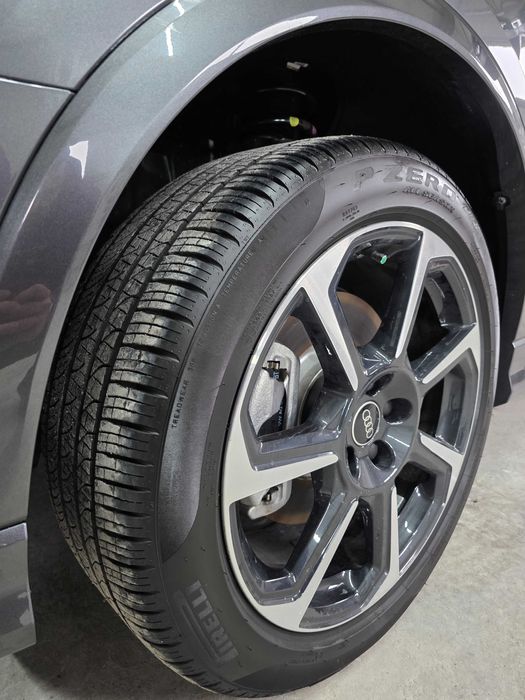 Audi Q3 Black Optic 2025г 45TFSI