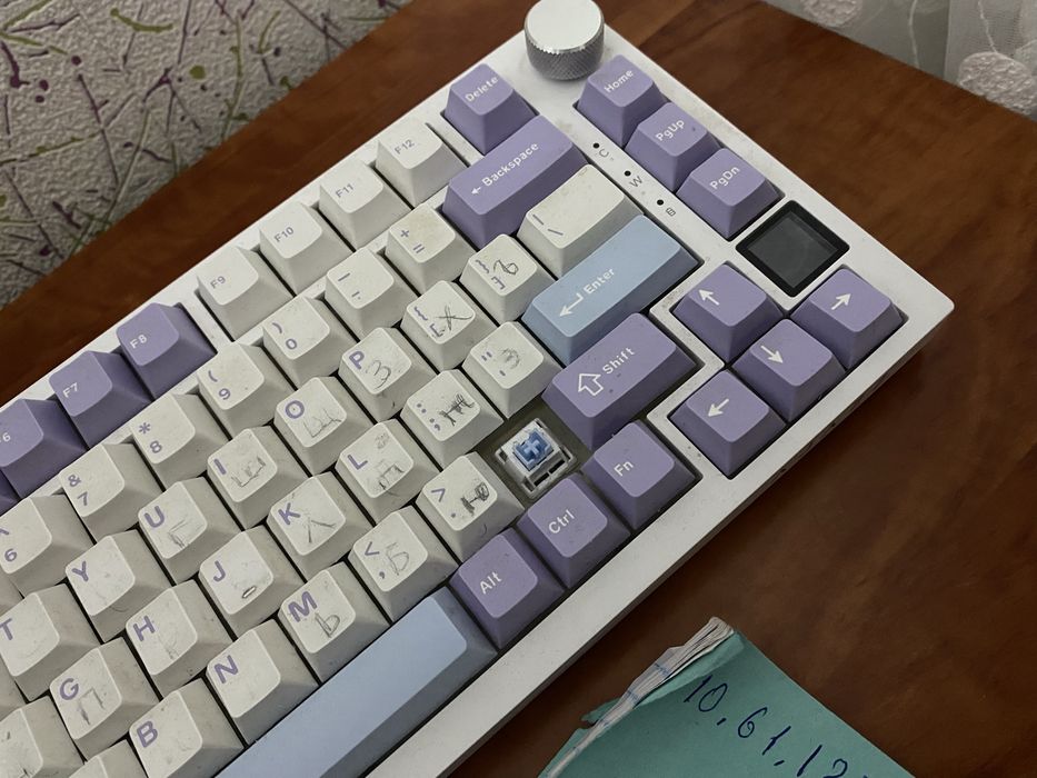 Продам клавиатуру Ajazz AK820 PRO