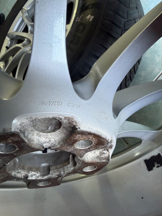 Roti/ jante aliaj R17 originale Alfa Romeo Stelvio 235/65/17 all season 2024