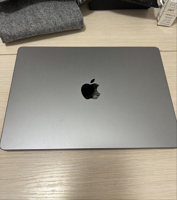 Macbook Pro M2 PRO 16/512