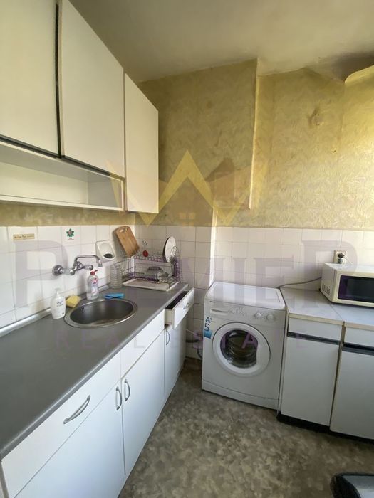 Продава се Двустаен апартамент в София, Център - 60 кв.м за 4984 €/кв.м - Снимка #9
