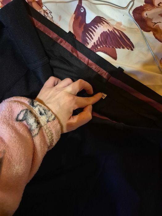 Pantaloni costum albastru închis – mărimea 48 – eleganți