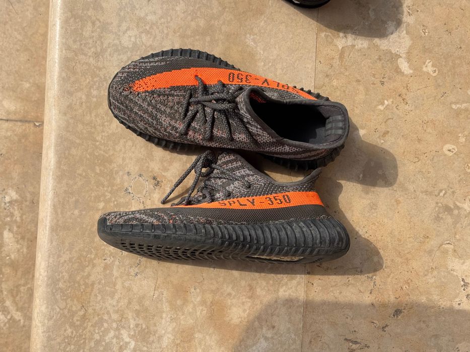 Yeezy boost 350 model carbon beluga, mărimea 40