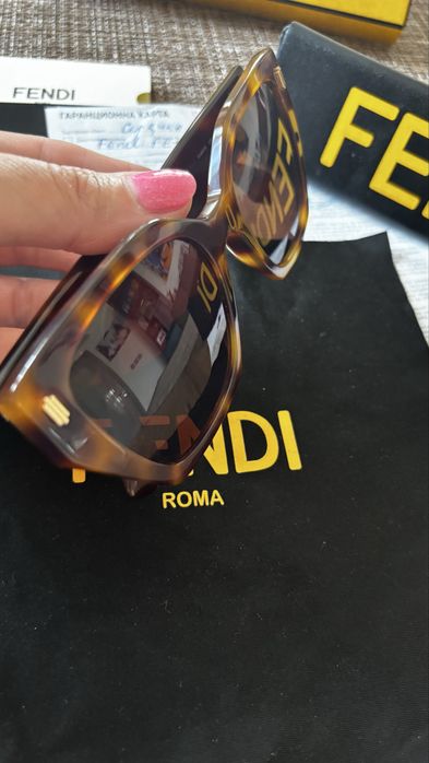 Слънчеви Очила Fendi