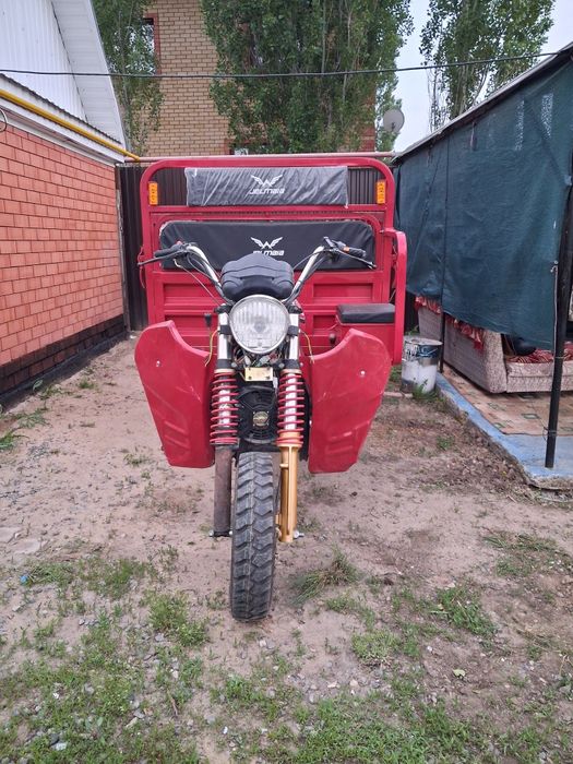 Продам  б/у  трицикл