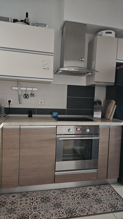 Vand mobila bucatarie