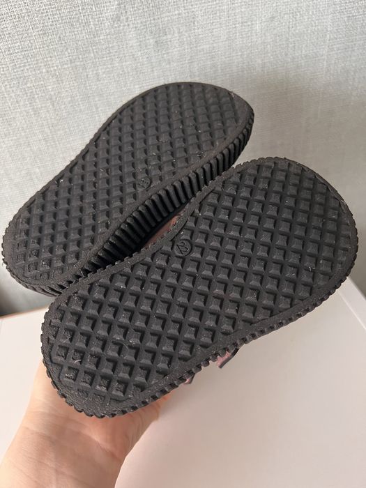 Продам весенние ботиночки