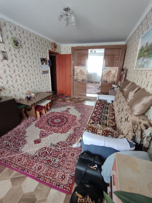 Продается 1-комн (6-15, 2 эт)