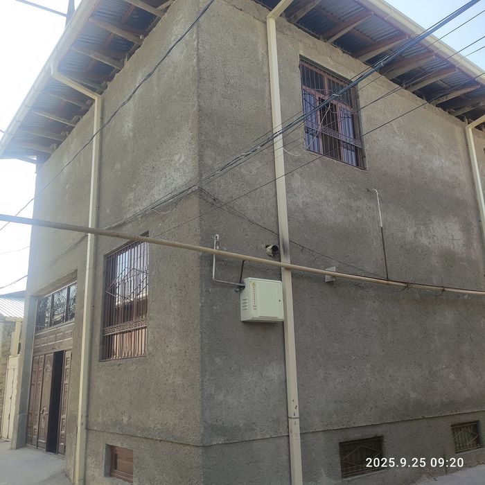 Ховли сотилади янги курилган иморат