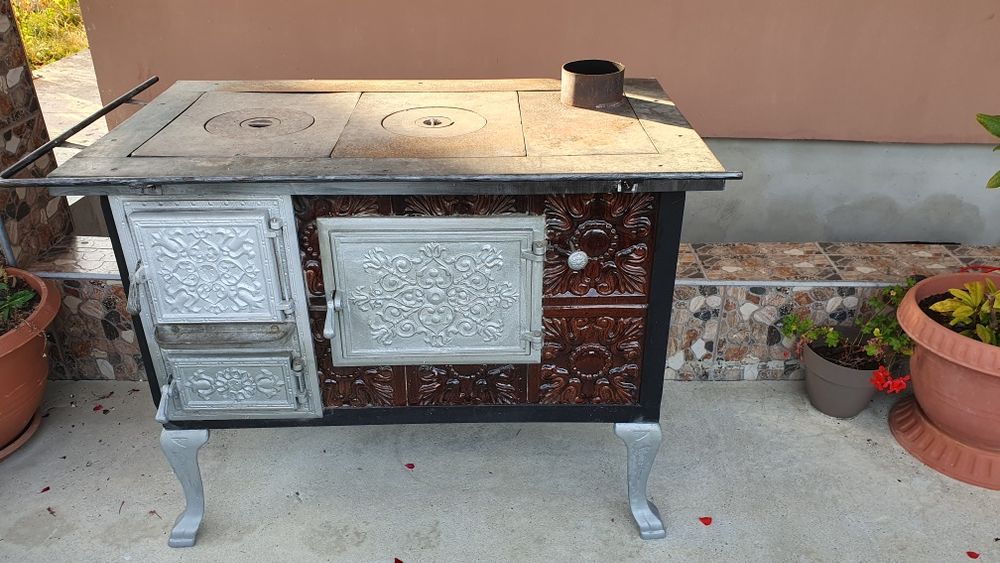 Se vinde sobă de teracotă