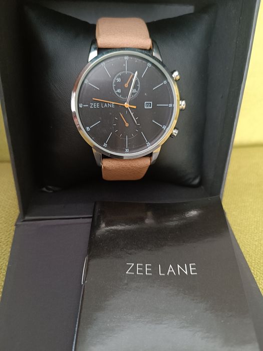 ** Мъжки часовник Zee Lane Collection, кожена каишка,ЧИСТО НОВ **