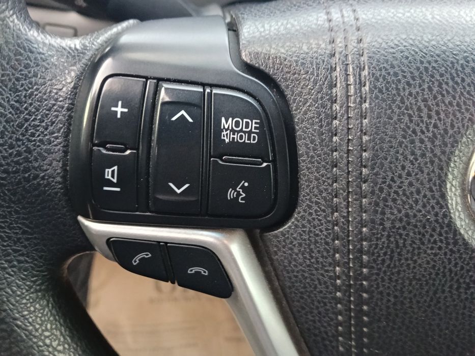 Тайота хайландер 2018год,7-мест,2,7обем