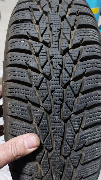 Anvelopa iarna Nokian 155/65/R14 cu janta sau fara, stare f buna