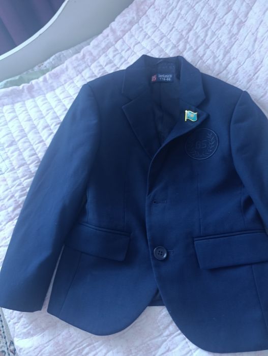 Детский костюм и брюки. Рост 116