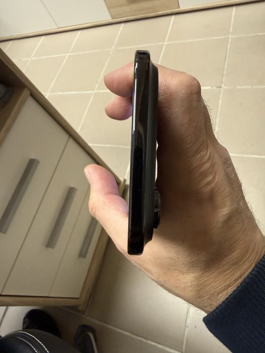 iPhone 17 Air 256gb - на 2 месеца, гаранция