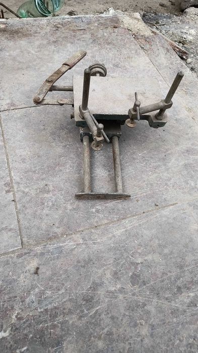 Дърводелска стяга. Изправна. Работи без проблем. В много добър