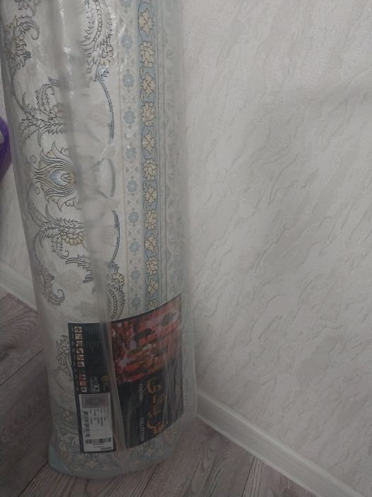 Ковер [новый иранский)