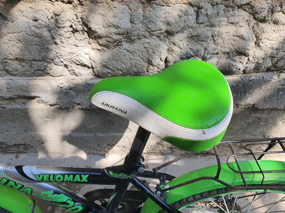 Bolalar uchun Velik sotiladi... yangidek turibdi...