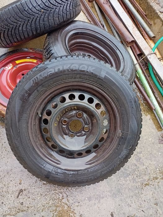 14" 175/70/14 гуми с джанти Hankook