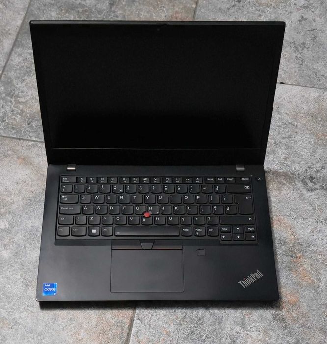 Reparații, Mentenanță & Asamblare PC/Laptop | Instalare Windows, Devirusare, Transfer Date & Curățare
