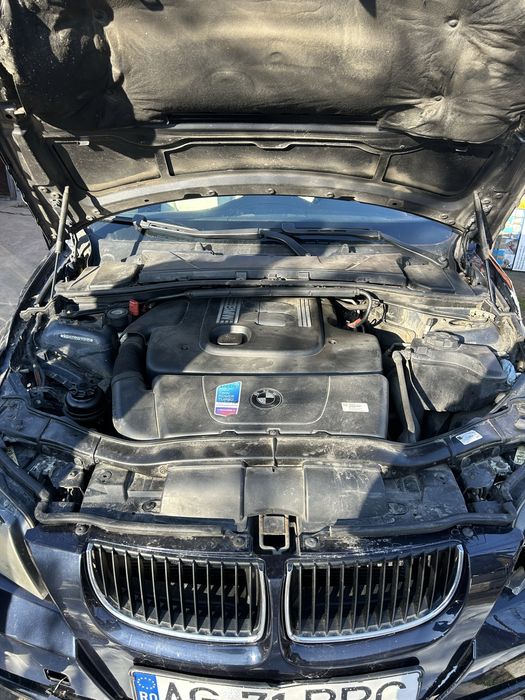 Dezmembrez BMW seria 3 2006 e90/e91 interior piele bej
