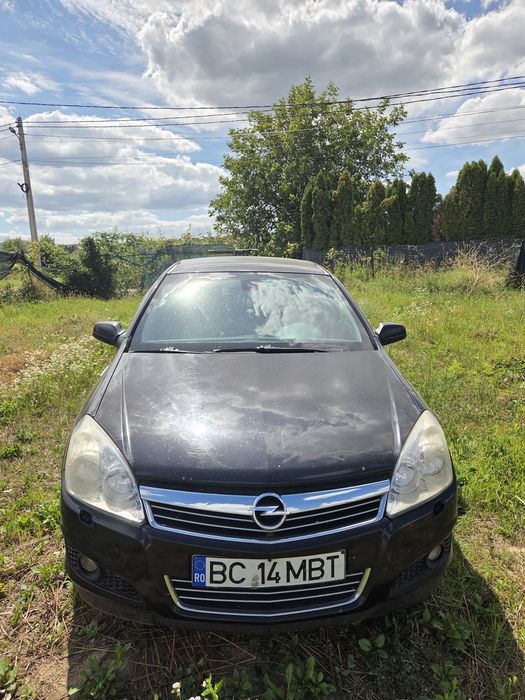 Vând Opel Astra H