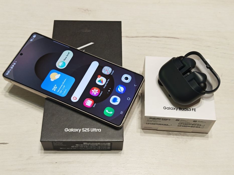 Като нов Samsung Galaxy S25 Ultra 512 GB Гаранция