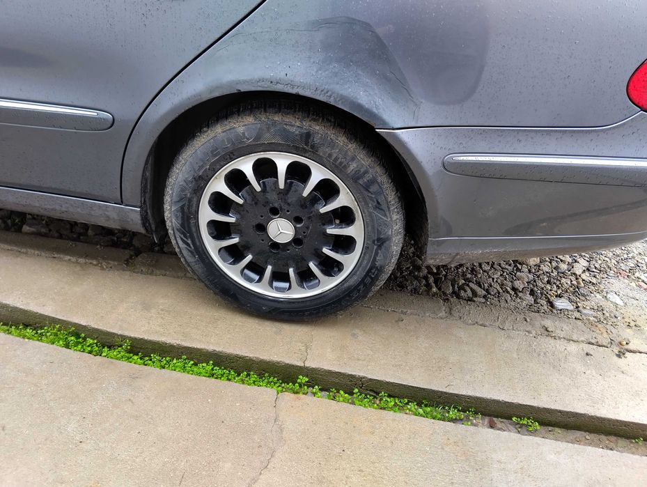 Set Jante mercedes R16  și 4 cauciucuri r 16