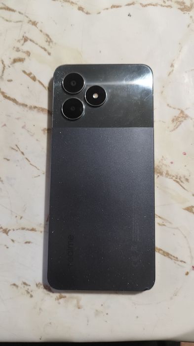 Продам  realme notе50