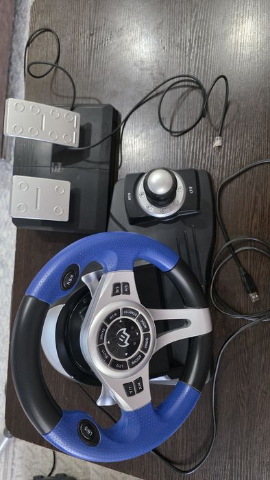 Продам игровой руль