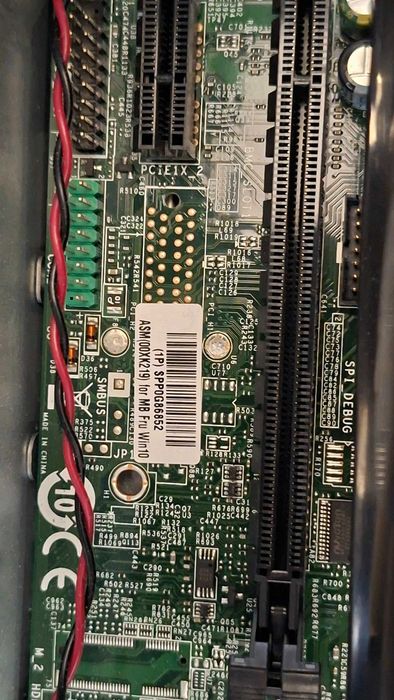 Server AI necenzurat - variante cu hardware-ul tau, accept schimburi