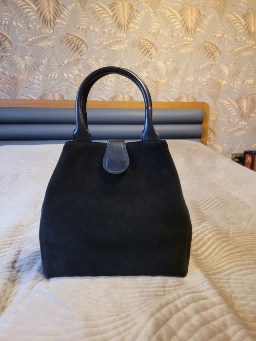 Продам замшевую сумку