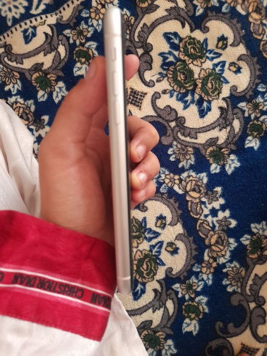 iPhone 11 ideal sastayeniya