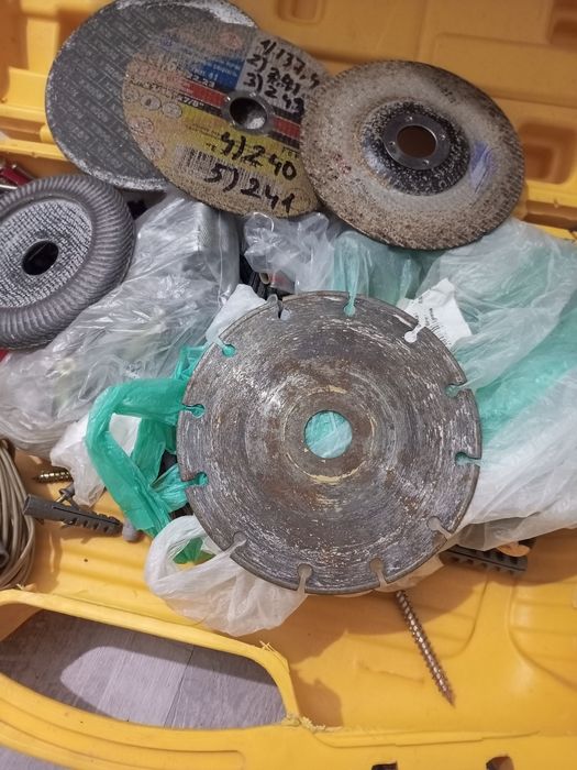 Диск отрезной по кафелю,, по бетону, по железу