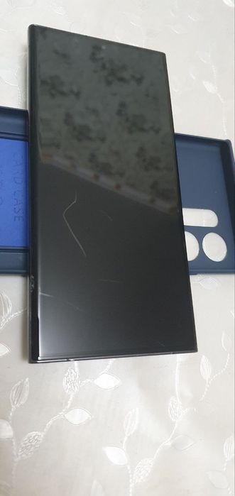 Продам Samsung s23 ultra состояние хорошее