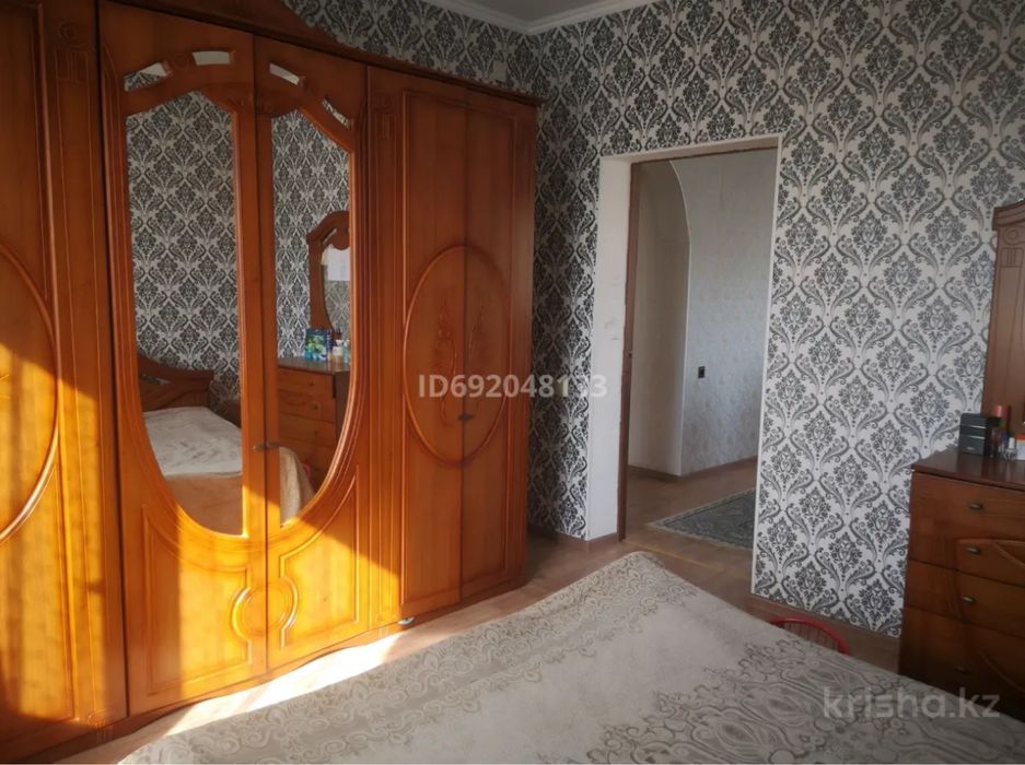 Дом в дачном массиве Жомарт